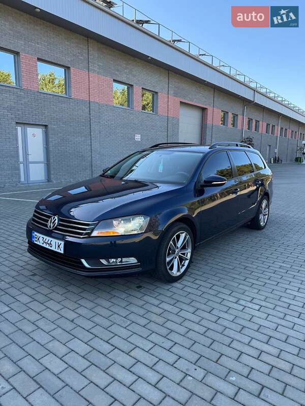 Volkswagen Passat 2010