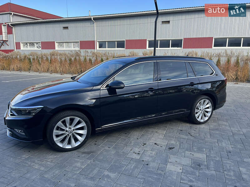 Универсал Volkswagen Passat 2022 в Луцке фото 12 Универсал Volkswagen Passat 2022 в Луцке