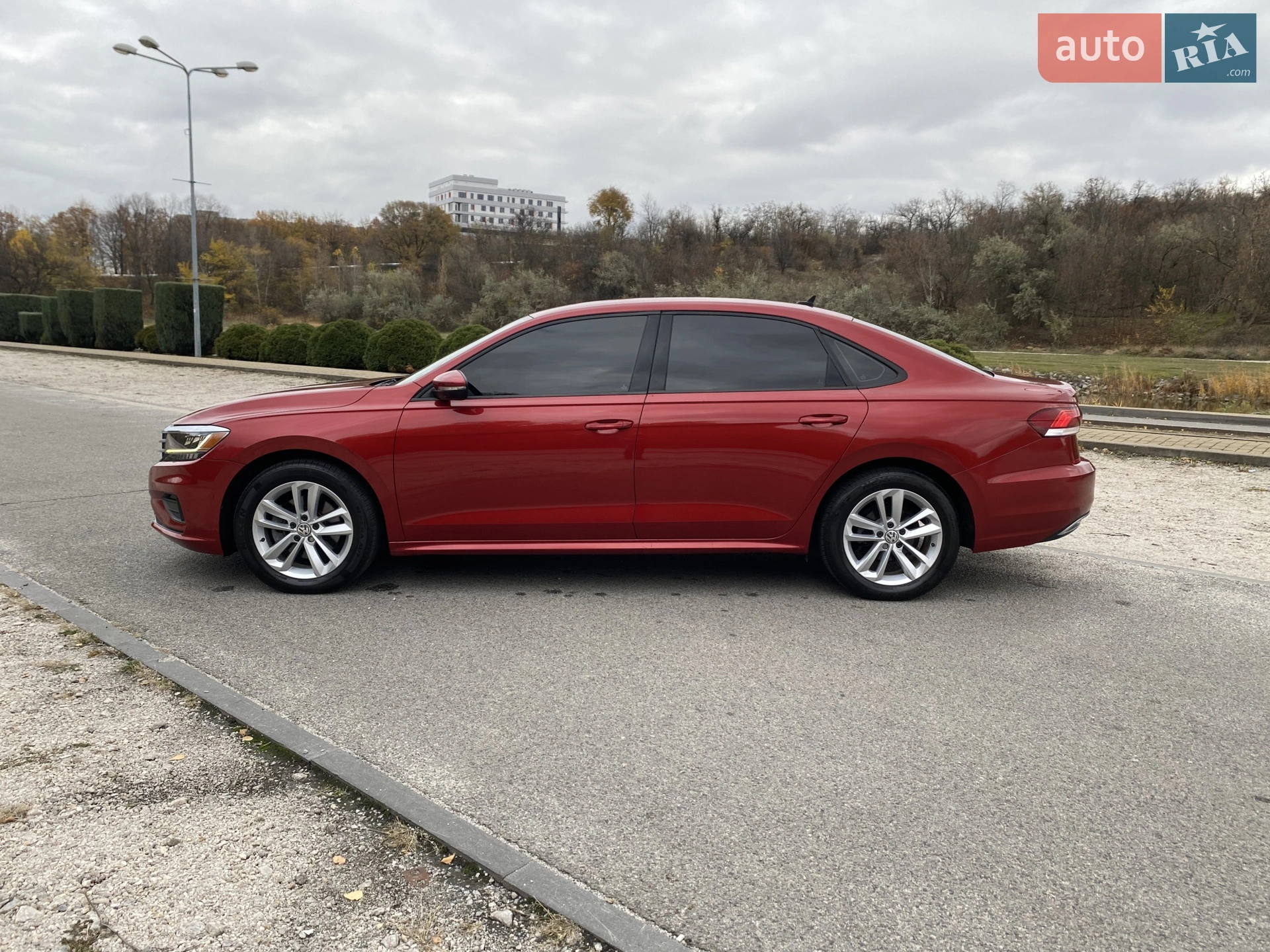 2021 Volkswagen Passat - мініатюра 8