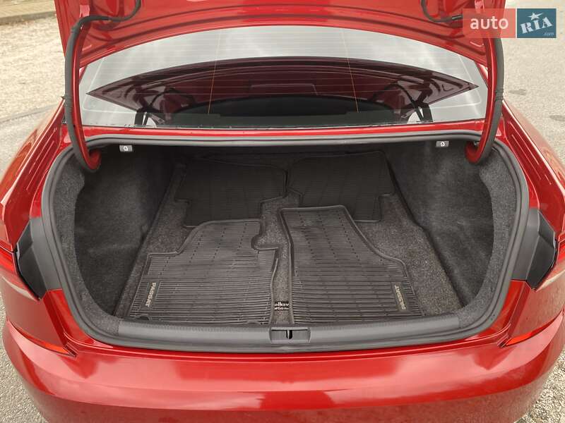 Седан Volkswagen Passat 2021 в Днепре фото 10 Седан Volkswagen Passat 2021 в Днепре