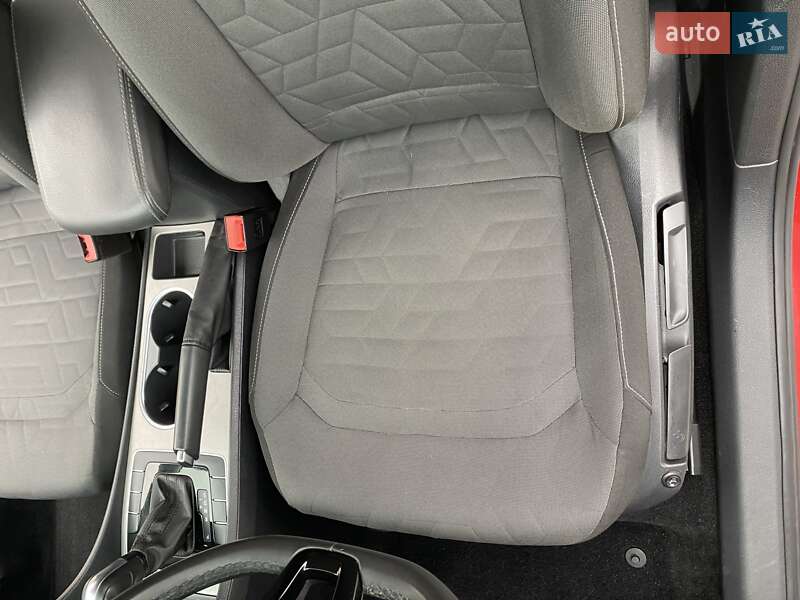 Седан Volkswagen Passat 2021 в Днепре фото 47 Седан Volkswagen Passat 2021 в Днепре