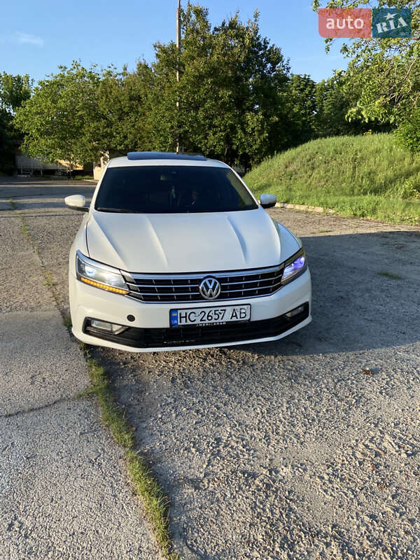 Седан Volkswagen Passat 2013 в Кривом Роге фото 3 Седан Volkswagen Passat 2013 в Кривом Роге