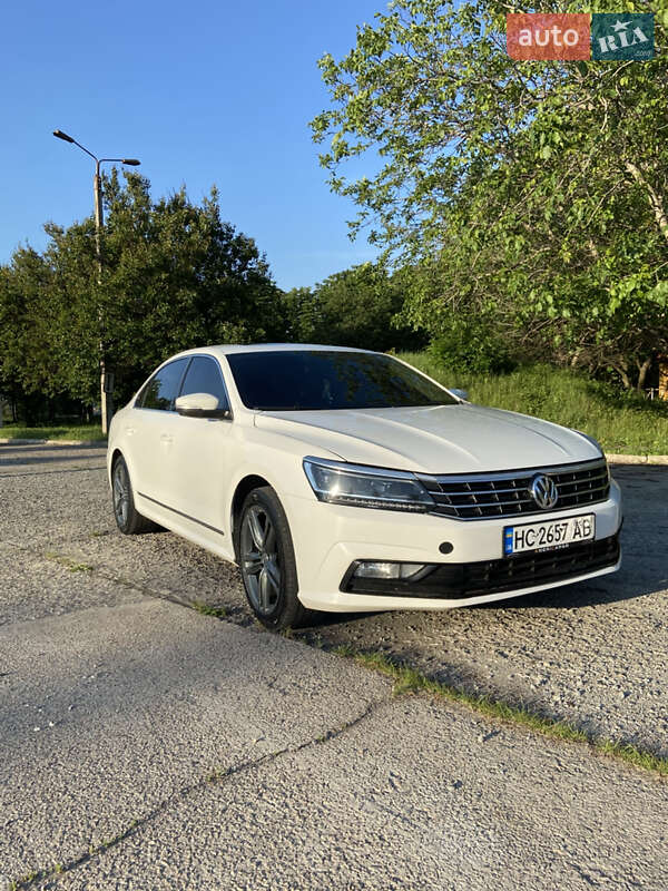 Седан Volkswagen Passat 2013 в Кривом Роге фото 21 Седан Volkswagen Passat 2013 в Кривом Роге