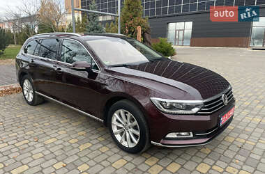 Універсал Volkswagen Passat 2018 в Луцьку