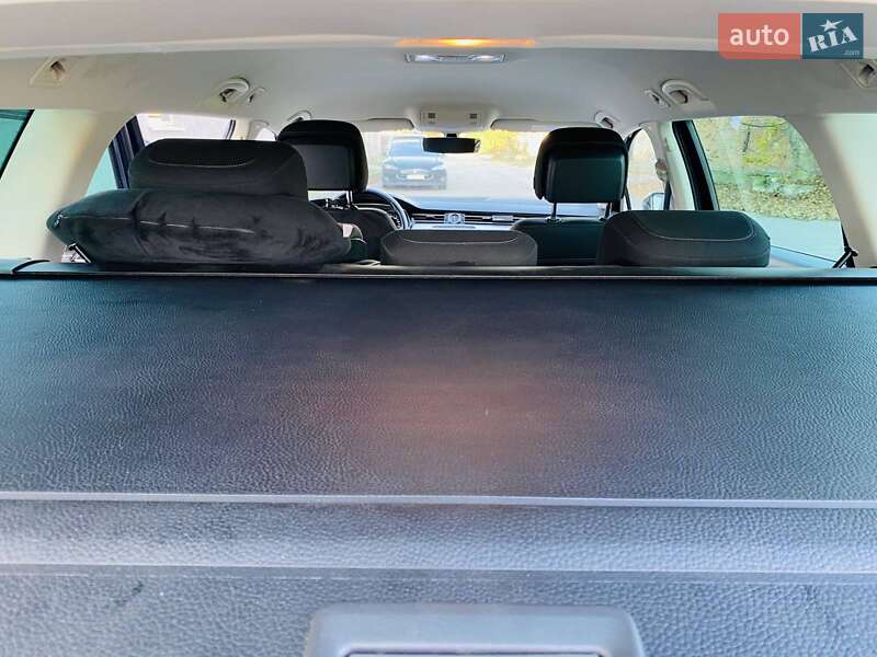 Универсал Volkswagen Passat 2016 в Хмельницком фото 19 Универсал Volkswagen Passat 2016 в Хмельницком