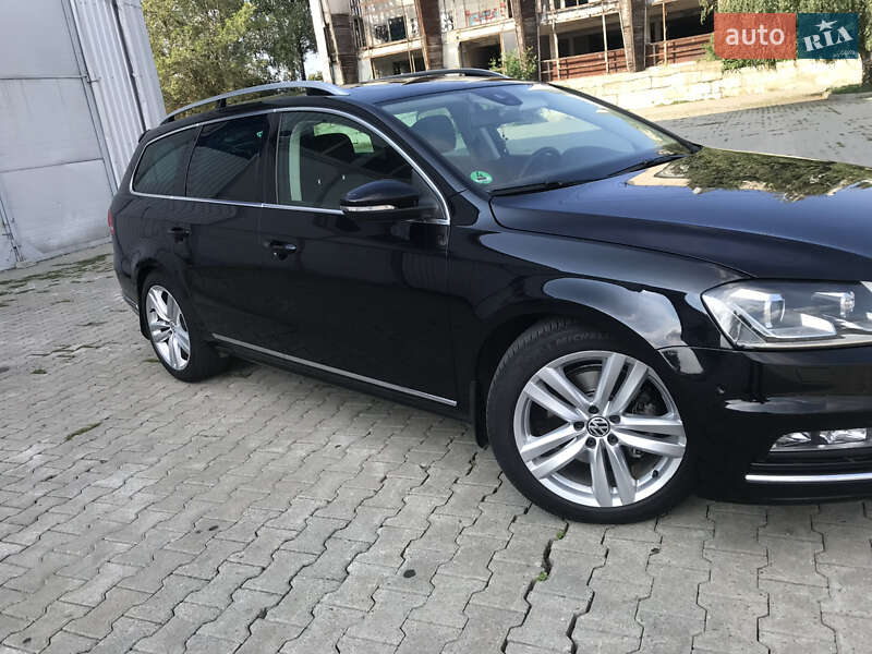Універсал Volkswagen Passat 2013 в Чернівцях