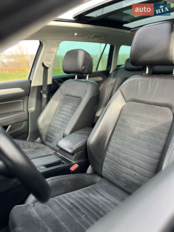 Універсал Volkswagen Passat 2016 в Києві