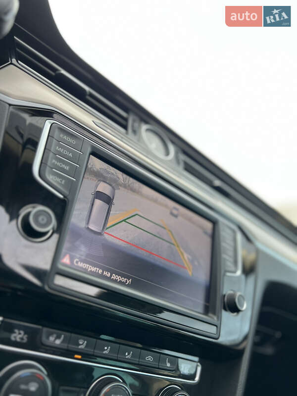 Універсал Volkswagen Passat 2016 в Києві