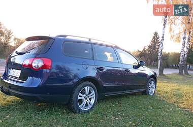 Универсал Volkswagen Passat 2005 в Красилове