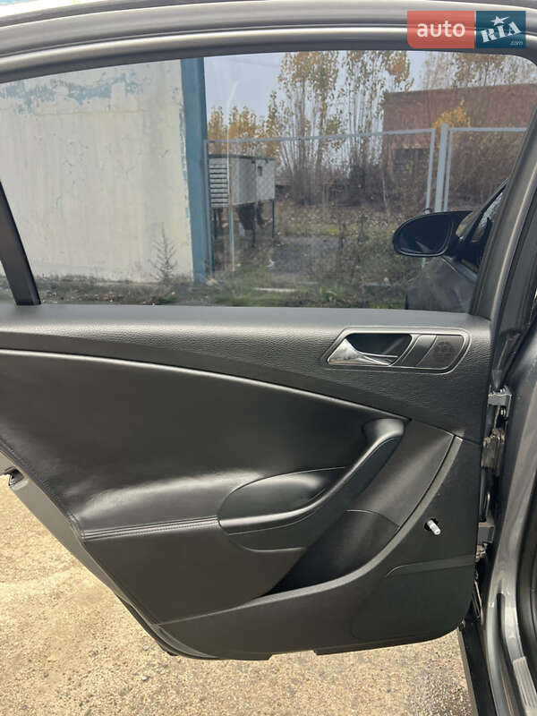 Седан Volkswagen Passat 2008 в Шаргороде фото 10 Седан Volkswagen Passat 2008 в Шаргороде