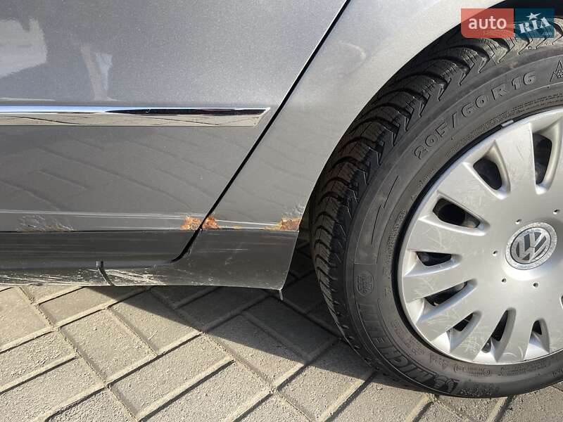 Універсал Volkswagen Passat 2006 в Чернівцях фото 22 Універсал Volkswagen Passat 2006 в Чернівцях
