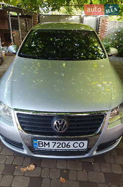 Седан Volkswagen Passat 2008 в Ахтырке