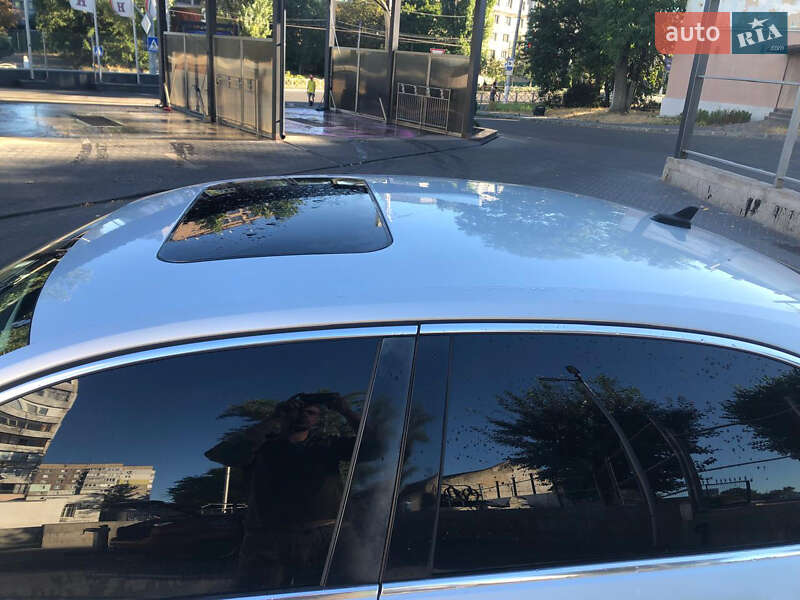 Седан Volkswagen Passat 2013 в Кропивницком