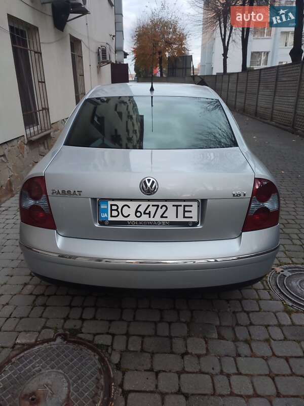Седан Volkswagen Passat 2005 в Львові