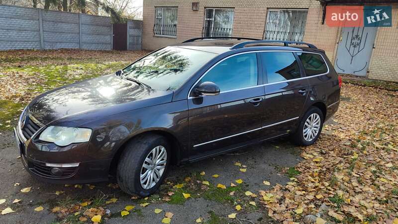 Универсал Volkswagen Passat 2010 в Кагарлыке
