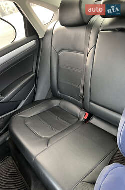 Седан Volkswagen Passat 2012 в Киеве