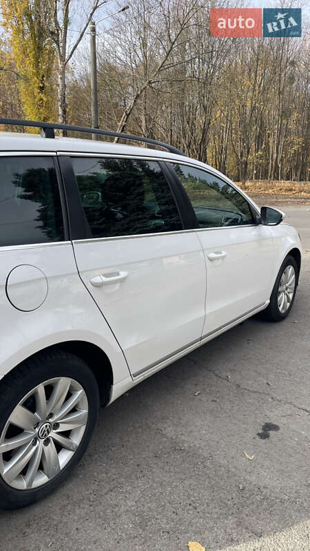 Универсал Volkswagen Passat 2012 в Луцке фото 4 Универсал Volkswagen Passat 2012 в Луцке