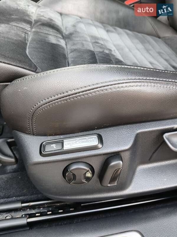 Универсал Volkswagen Passat 2018 в Бережанах фото 15 Универсал Volkswagen Passat 2018 в Бережанах