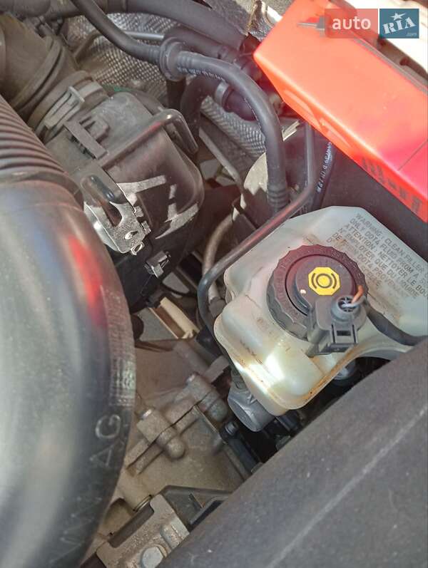 Универсал Volkswagen Passat 2009 в Киеве фото 40 Универсал Volkswagen Passat 2009 в Киеве