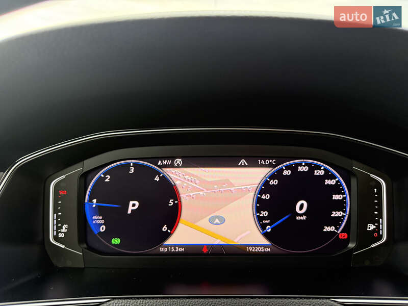 Седан Volkswagen Passat 2019 в Луцьку