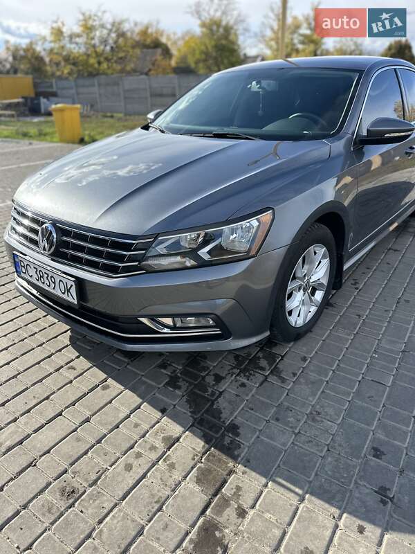 Седан Volkswagen Passat 2015 в Павлограде фото 3 Седан Volkswagen Passat 2015 в Павлограде