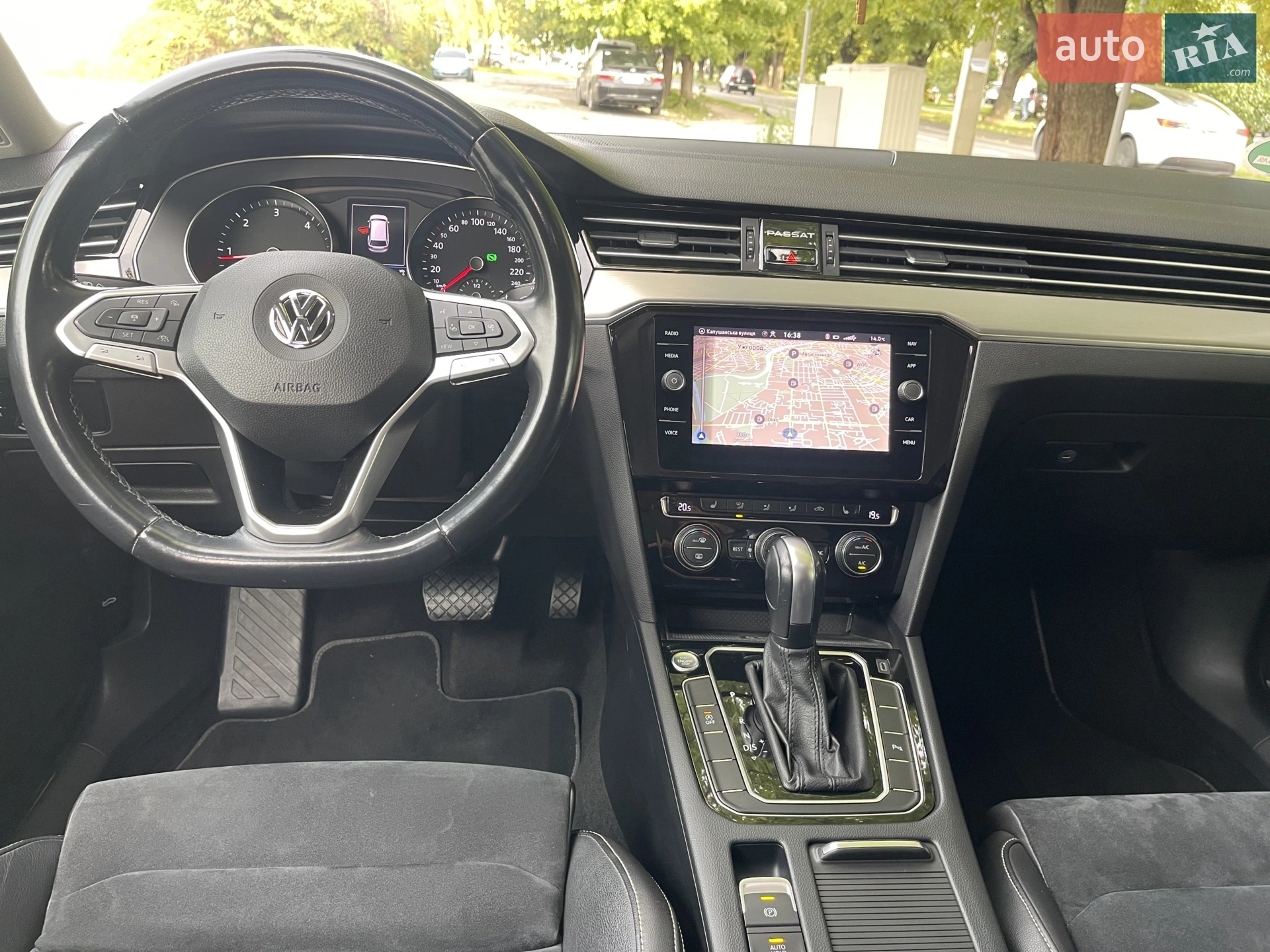 2019 Volkswagen Passat - мініатюра 33