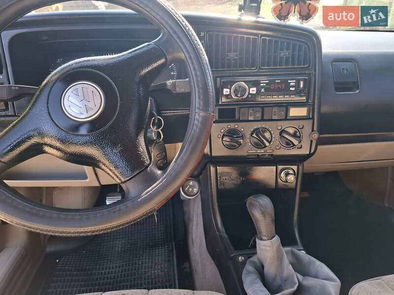 Седан Volkswagen Passat 1992 в Немирове фото 2 Седан Volkswagen Passat 1992 в Немирове