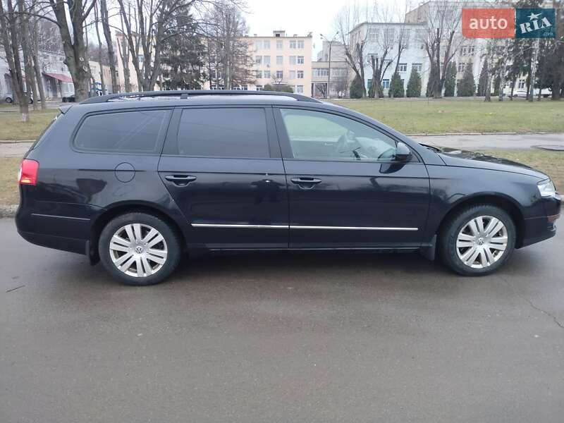 Универсал Volkswagen Passat 2010 в Сумах
