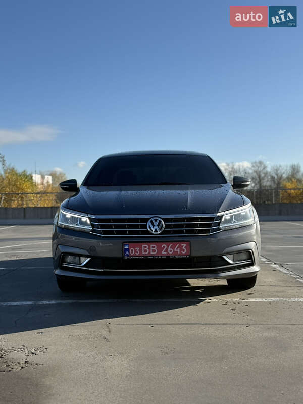 Седан Volkswagen Passat 2017 в Софиевской Борщаговке фото 2 Седан Volkswagen Passat 2017 в Софиевской Борщаговке