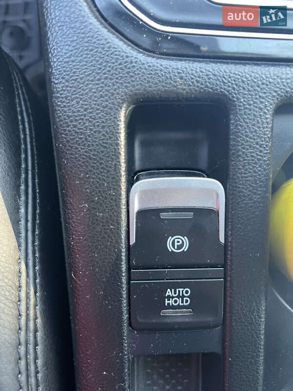 Седан Volkswagen Passat 2016 в Виннице фото 24 Седан Volkswagen Passat 2016 в Виннице