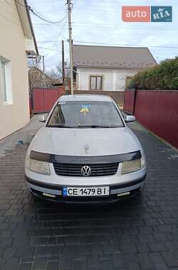 Седан Volkswagen Passat 1997 в Сторожинце
