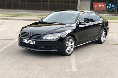 Седан Volkswagen Passat 2013 в Запорожье