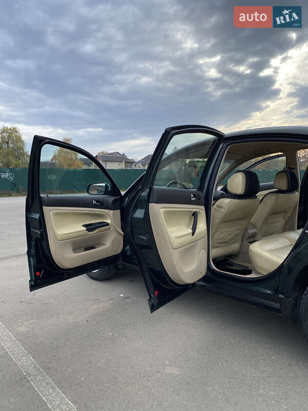 Седан Volkswagen Passat 1998 в Ивано-Франковске