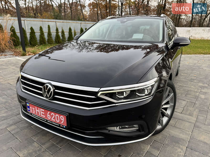 Volkswagen Passat 2021
