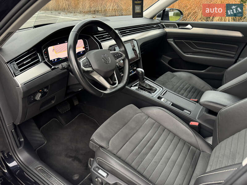 Универсал Volkswagen Passat 2021 в Луцке