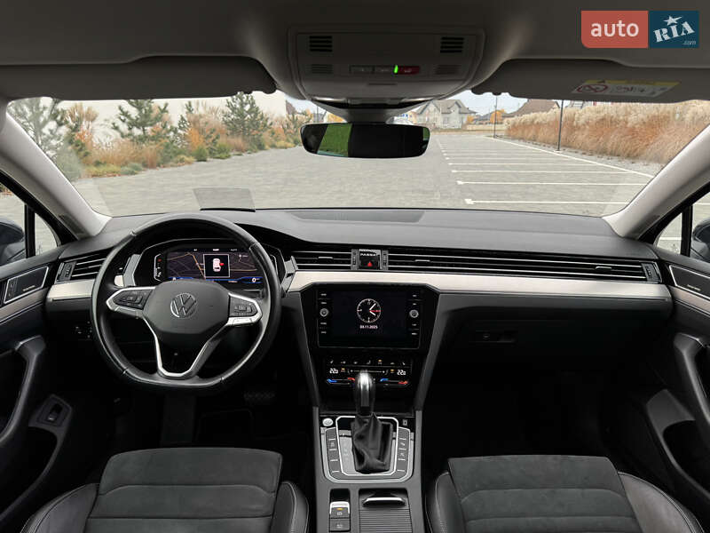 Универсал Volkswagen Passat 2021 в Луцке