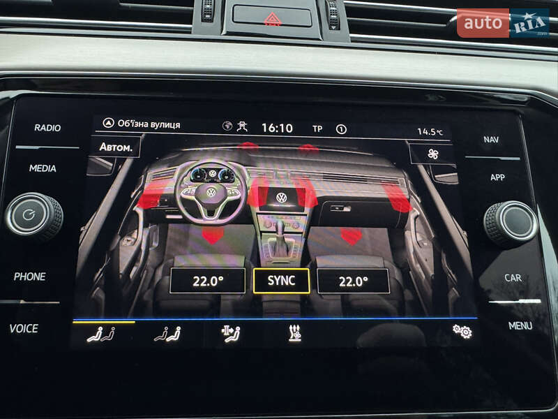 Универсал Volkswagen Passat 2021 в Луцке