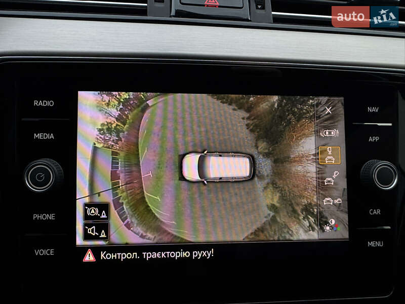 Универсал Volkswagen Passat 2021 в Луцке