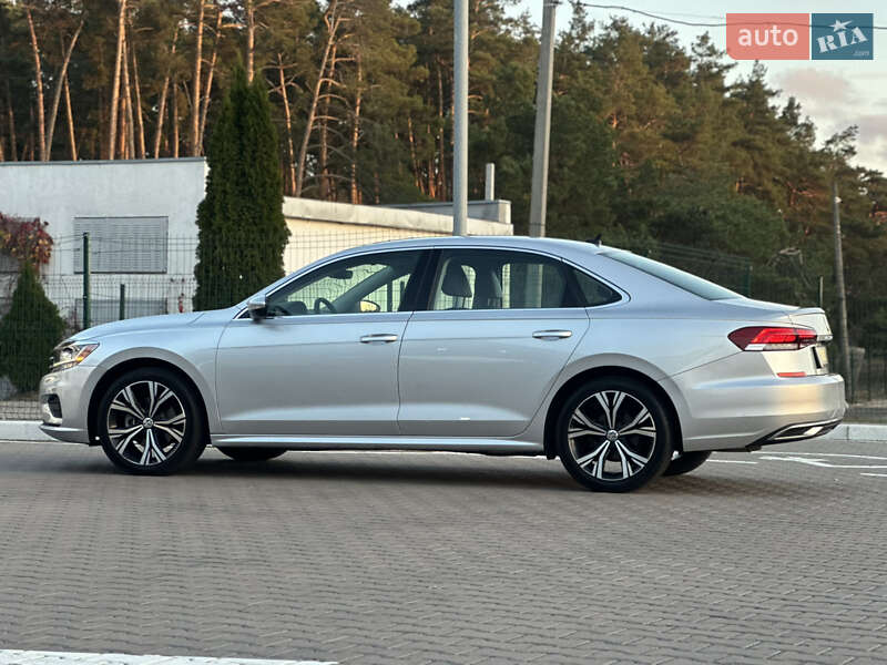 Седан Volkswagen Passat 2021 в Киеве