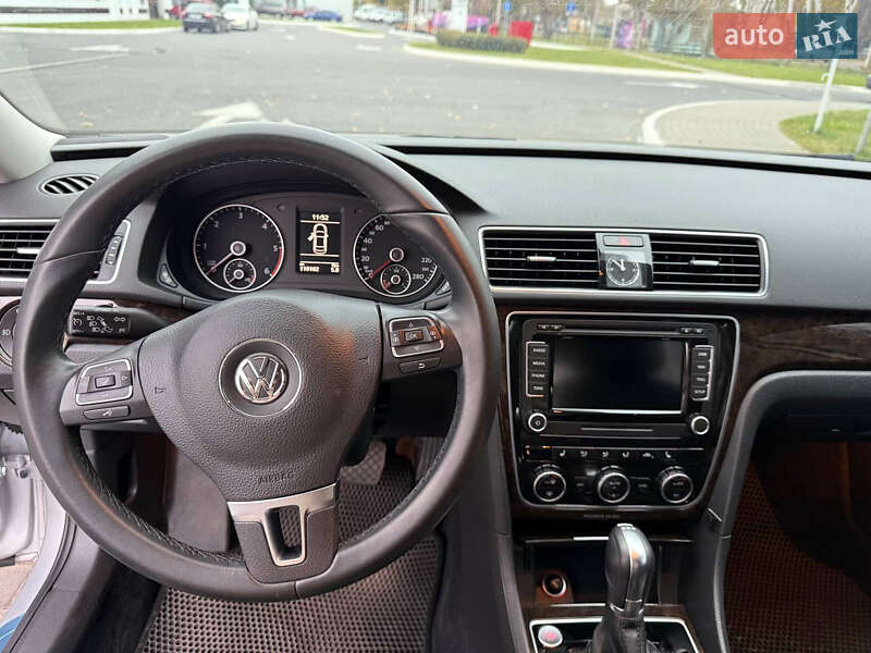 Седан Volkswagen Passat 2014 в Одесі фото 25 Седан Volkswagen Passat 2014 в Одесі