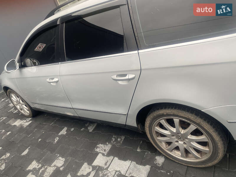 Універсал Volkswagen Passat 2006 в Стрию