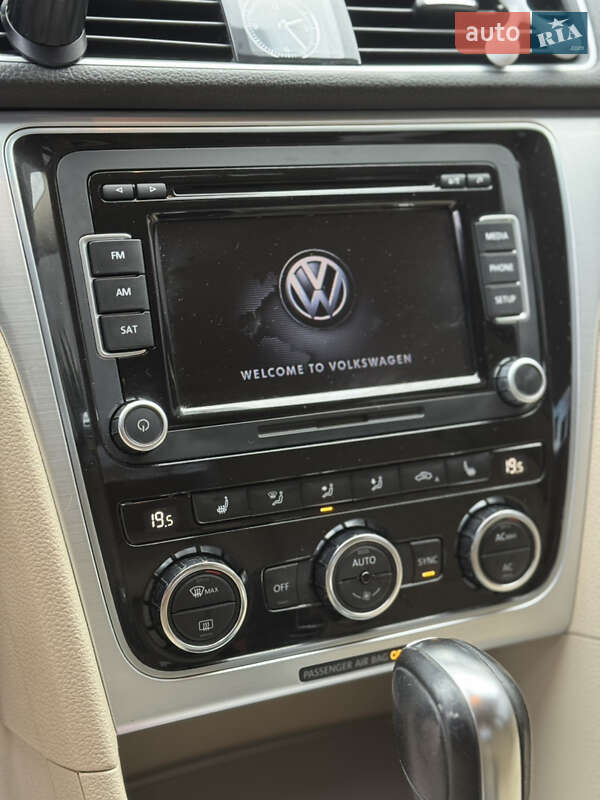 Седан Volkswagen Passat 2011 в Лубнах фото 48 Седан Volkswagen Passat 2011 в Лубнах