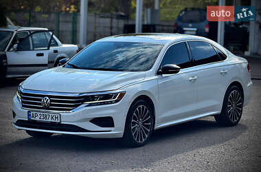 Седан Volkswagen Passat 2021 в Запоріжжі