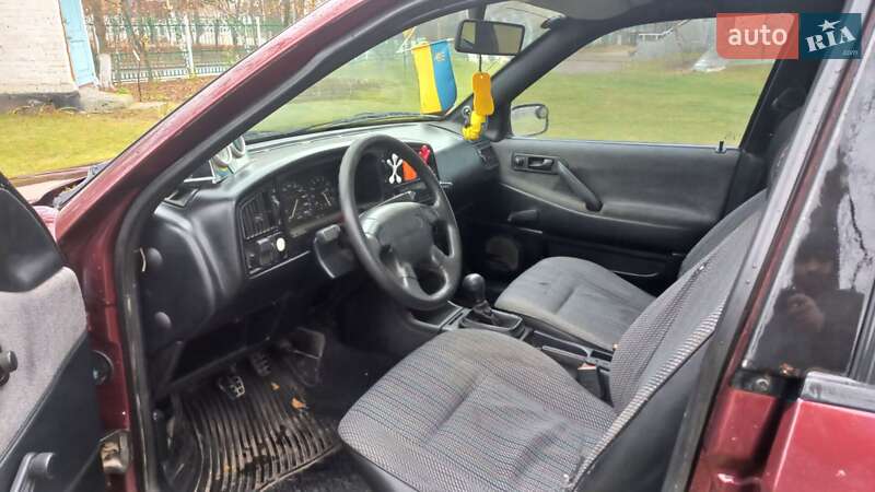 Седан Volkswagen Passat 1991 в Гайсине