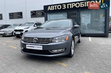 Седан Volkswagen Passat 2012 в Одессе