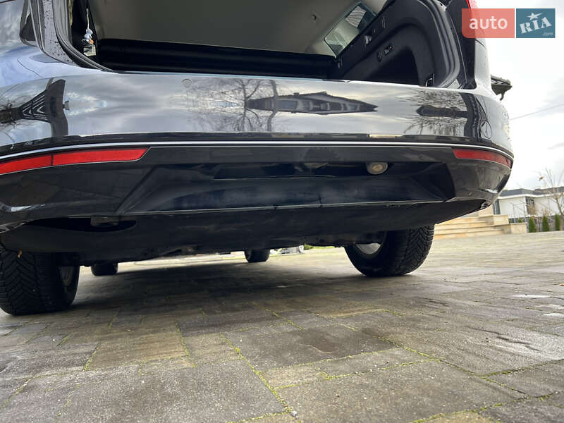 Универсал Volkswagen Passat 2015 в Львове фото 35 Универсал Volkswagen Passat 2015 в Львове