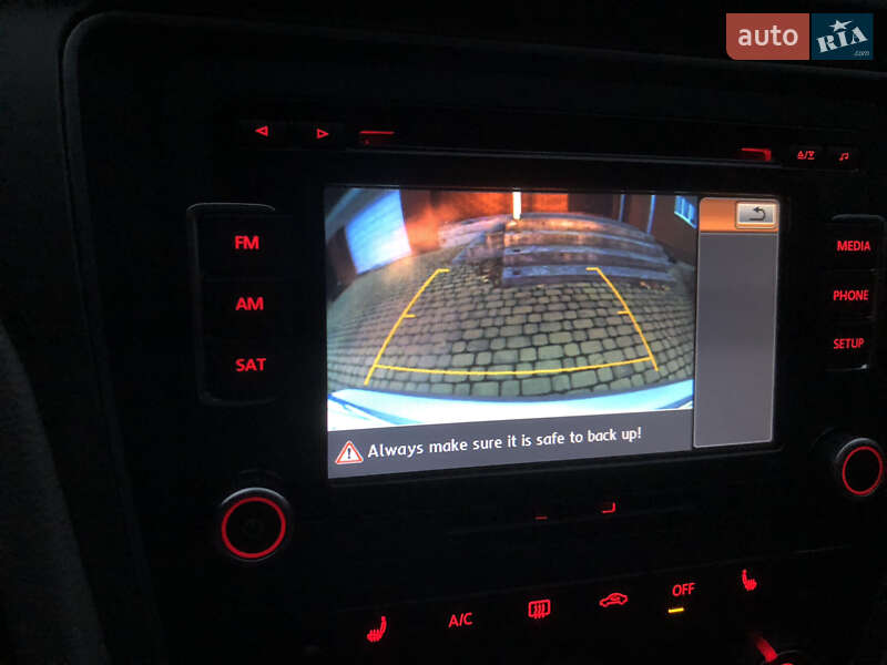 Седан Volkswagen Passat 2015 в Черкассах