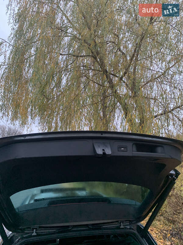 Универсал Volkswagen Passat 2017 в Ровно