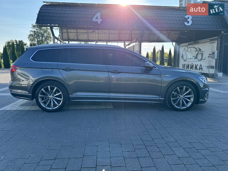 Универсал Volkswagen Passat 2017 в Почаеве