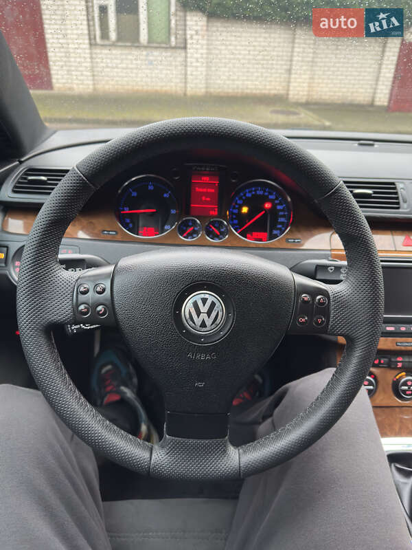 Универсал Volkswagen Passat 2005 в Херсоне фото 25 Универсал Volkswagen Passat 2005 в Херсоне